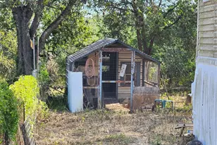700 Thurman Rd, San Marcos, TX 78666 - Photo 26