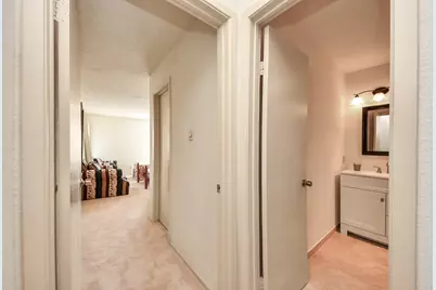 9433 Pagewood Lane, Houston, TX 77063 - Photo 22