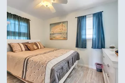 16531 Lewis Scott Road, Jamaica Beach, TX 77554 - Photo 24