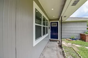 7406 Schiller St, Houston, TX 77055 - Photo 4