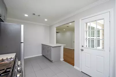 7406 Schiller Street, Houston, TX 77055 - Photo 14