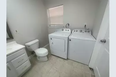 7406 Schiller Street, Houston, TX 77055 - Photo 24