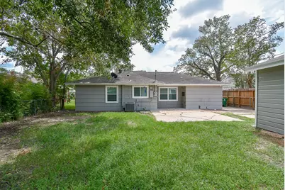 7406 Schiller Street, Houston, TX 77055 - Photo 26