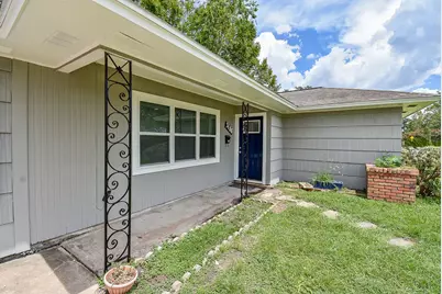 7406 Schiller Street, Houston, TX 77055 - Photo 2