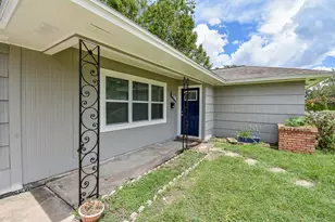 7406 Schiller St, Houston, TX 77055 - Photo 2