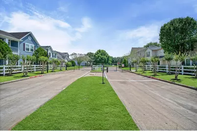 3739 E Traditions Court, Houston, TX 77082 - Photo 30
