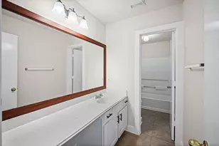 3739 E Traditions Ct, Houston, TX 77082 - Photo 22