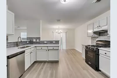 14442 Junction Place Drive, Houston, TX 77045 - Photo 12