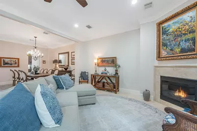 2026 Elmen Street, Houston, TX 77019 - Photo 12