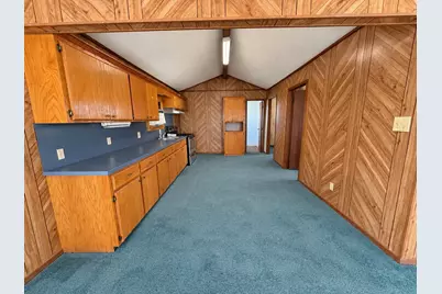 204 Teal Lane, Anahuac, TX 77514 - Photo 4