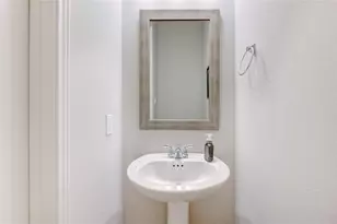 1930 Creekwood Cv, Missouri City, TX 77459 - Photo 32