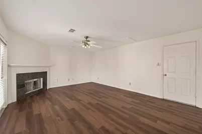 15910 Clayton Bend Drive, Houston, TX 77082 - Photo 16