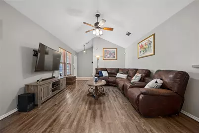 2625 Henrietta Place, Ingleside, TX 78362 - Photo 8