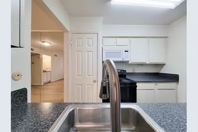 5711 Sugar Hill Drive #26, Houston, TX 77057 - Photo 16