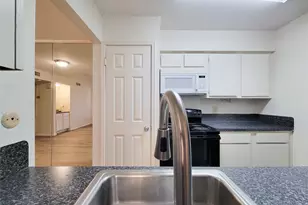 5711 Sugar Hill Dr, Houston, TX 77057 - Photo 16