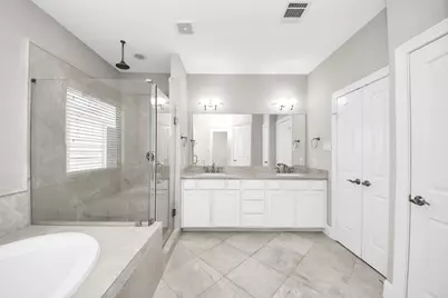 239 W 27th Street, Houston, TX 77008 - Photo 24