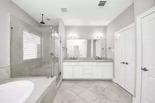 239 W 27th St, Houston, TX 77008 - Photo 24