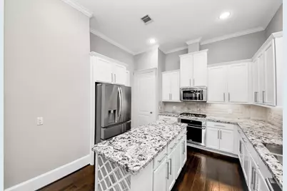 239 W 27th Street, Houston, TX 77008 - Photo 8