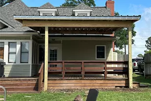 222 N Harris St, Bellville, TX 77418 - Photo 42