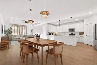 9727 Arrigoni Creek Drive, Cypress, TX 77433 - Photo 8