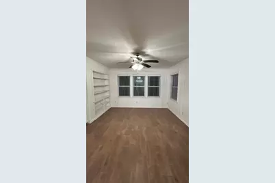 6027 Woodbrook Lane, Houston, TX 77008 - Photo 6