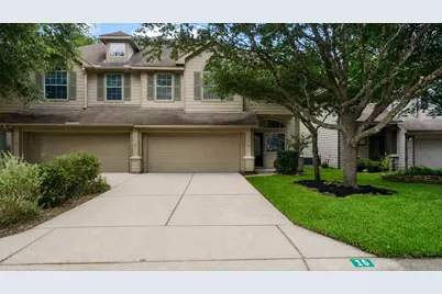 15 Benedict Canyon Loop, The Woodlands, TX 77382 - Photo 2