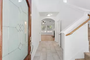 15 Benedict Canyon Loop, The Woodlands, TX 77382 - Photo 4