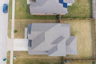 1037 McDonald Dr, Crowley, TX 76036 - Photo 28