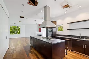 608 Stanford St, Houston, TX 77019 - Photo 10