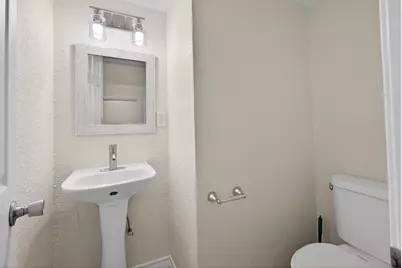 1221 Cedar Post Lane #1D, Houston, TX 77055 - Photo 12