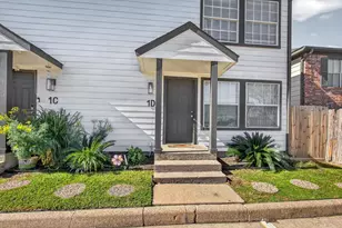 1221 Cedar Post Ln, Houston, TX 77055 - Photo 24