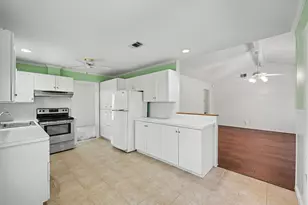 1918 Ashford Hollow Ln, Houston, TX 77077 - Photo 10