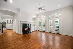 1918 W Bell St, Houston, TX 77019 - Photo 14