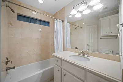 1918 W Bell Street, Houston, TX 77019 - Photo 8