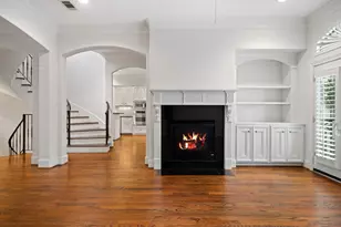 1918 W Bell St, Houston, TX 77019 - Photo 16