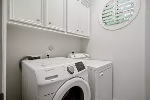 1918 W Bell St, Houston, TX 77019 - Photo 34
