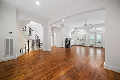 1918 W Bell Street, Houston, TX 77019 - Photo 18