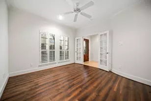 1918 W Bell St, Houston, TX 77019 - Photo 6