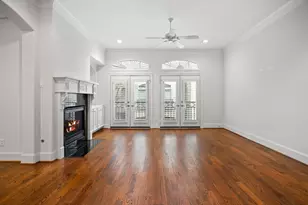 1918 W Bell St, Houston, TX 77019 - Photo 14