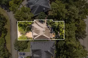 23 Pipers Meadow St, The Woodlands, TX 77382 - Photo 2