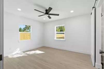 10036 Tri City Beach Road, Baytown, TX 77523 - Photo 16