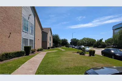9350 Country Creek Drive #77, Houston, TX 77036 - Photo 2