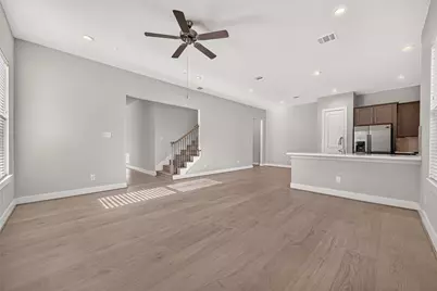 8802 Hollister Pine Court, Houston, TX 77080 - Photo 20