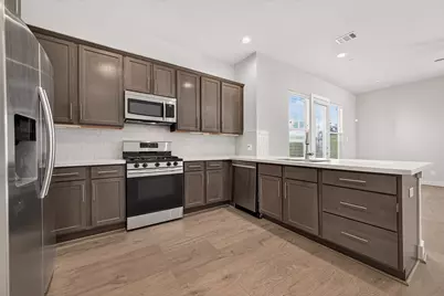 8802 Hollister Pine Court, Houston, TX 77080 - Photo 28