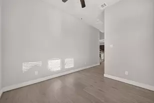 8802 Hollister Pine Ct, Houston, TX 77080 - Photo 12
