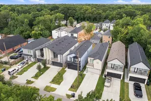 8121 Venus St, Houston, TX 77088 - Photo 44