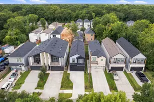 8121 Venus St, Houston, TX 77088 - Photo 42