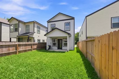 8121 Venus Street, Houston, TX 77088 - Photo 40