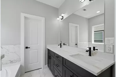 8121 Venus Street, Houston, TX 77088 - Photo 26