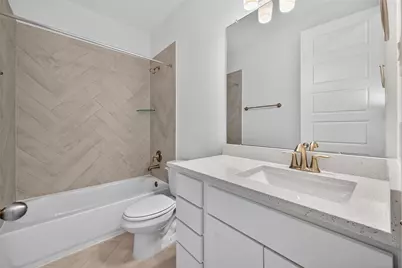 2919 Golden Isle Drive, Texas City, TX 77568 - Photo 22